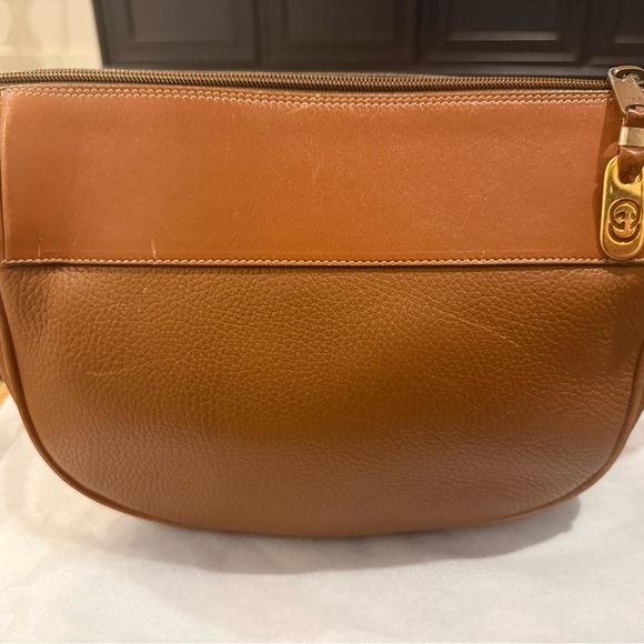 Vintage Gucci Brown Leather GG Logo Shoulder Bag Suede Interior Italy - Picture 2 of 10